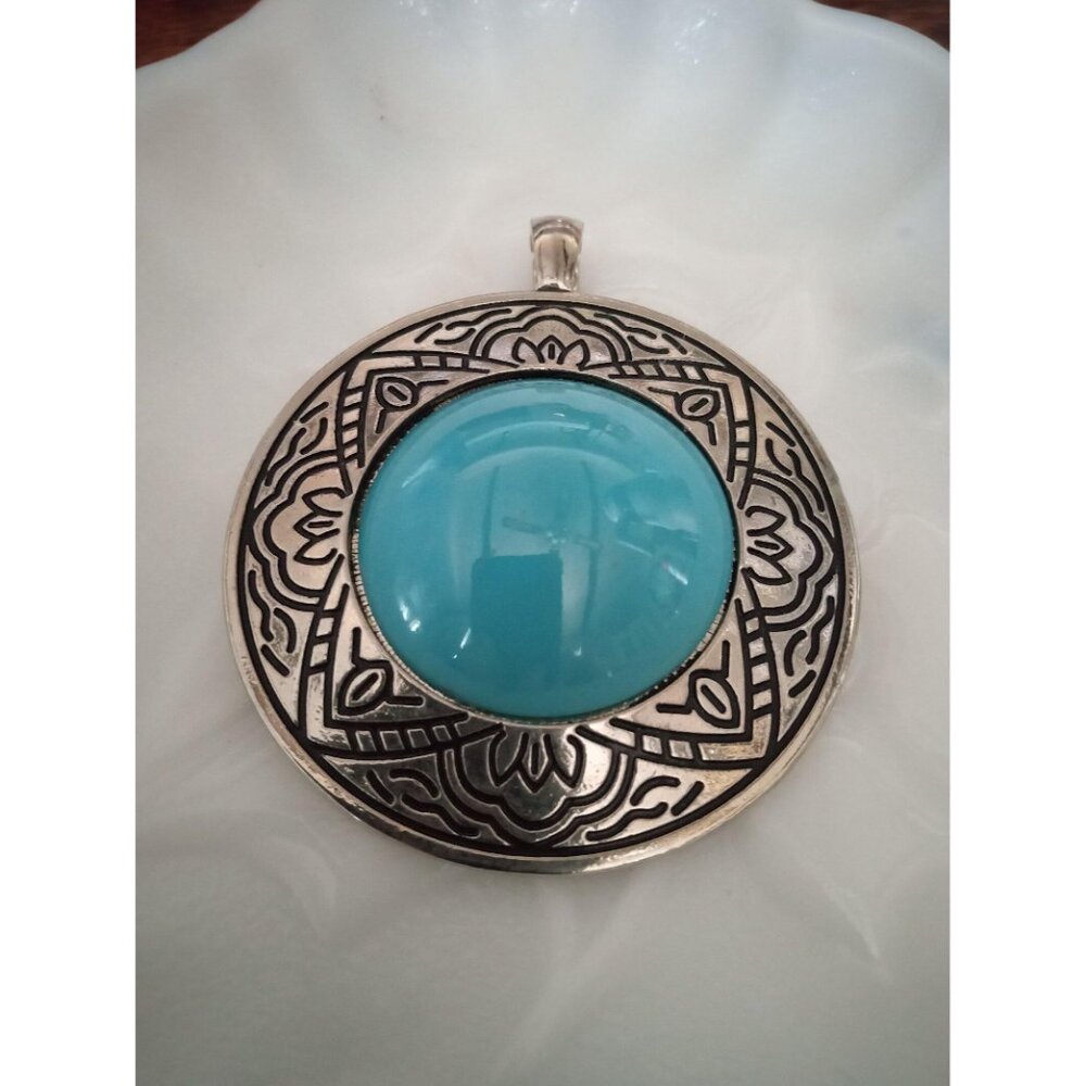 NOS- Vintage Large Silver Plated Turquoise Glass Pendant - Picture 2 of 5
